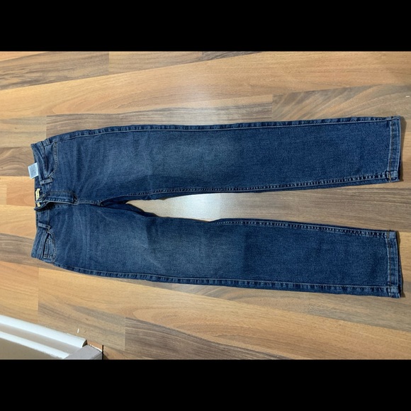 Guess Jeans - Picture 2 of 6